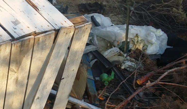 Los vertidos se encuentran en la Cañada a su paso por el municipio Los vertidos se encuentran en la Cañada a su paso por el municipio