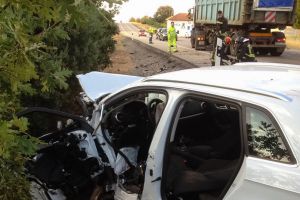Un accidente en la carretera de Asturias se salda con dos heridos Un accidente en la carretera de Asturias se salda con dos heridos