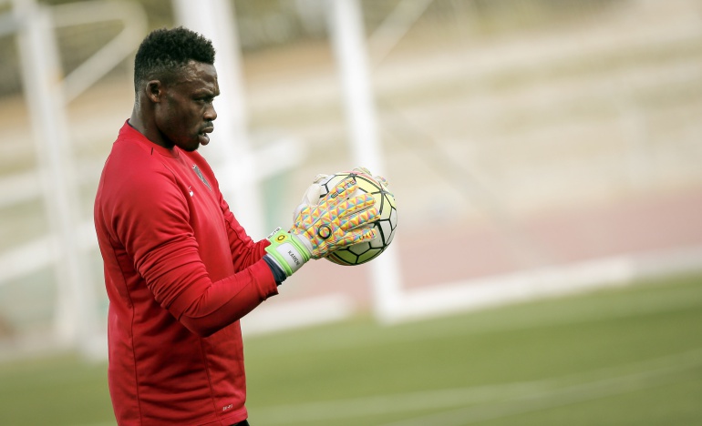 Kameni: "Estoy para trabajar como uno más": Kameni: "Estoy para trabajar como uno más" Kameni: "Estoy para trabajar como uno más": Kameni: "Estoy para trabajar como uno más"