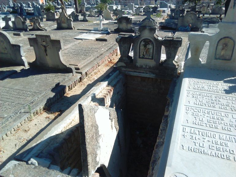 Un cementerio de 'The Walking Dead' Radio Madrid Cadena SER