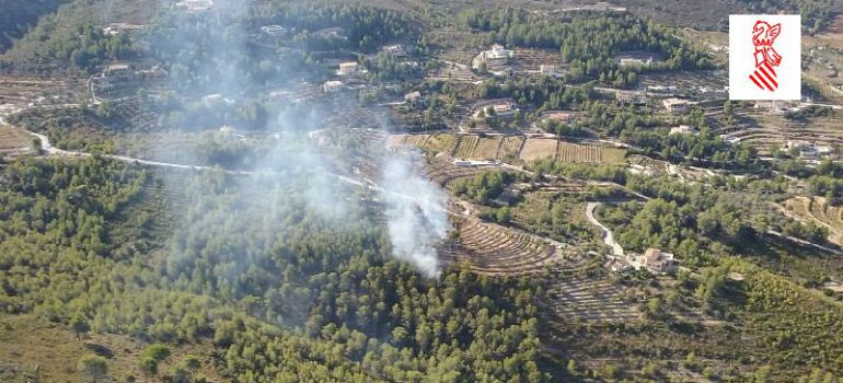 José Chulvi apunta a nuevas hipótesis sobre el origen del fuego de Jávea: José Chulvi apunta a nuevas hipótesis sobre el origen del fuego de Jávea José Chulvi apunta a nuevas hipótesis sobre el origen del fuego de Jávea: José Chulvi apunta a nuevas hipótesis sobre el origen del fuego de Jávea