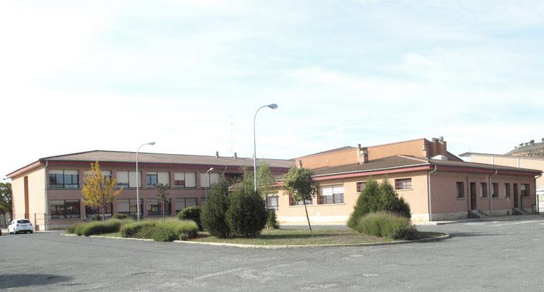Colegio Público Comarcal Marqués de la Real Defensa de Tafalla Colegio Público Comarcal Marqués de la Real Defensa de Tafalla