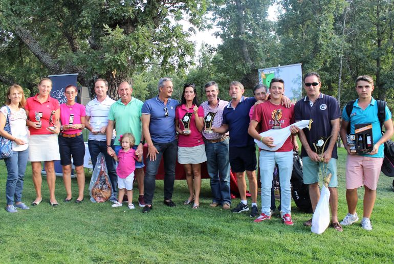 Ganadores del Torneo Artefritas de Golf. Ganadores del Torneo Artefritas de Golf.