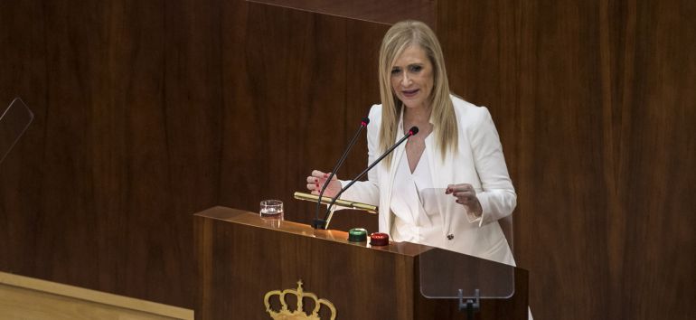 La presidenta de la Comunidad de Madrid, Cristina Cifuentes, en la Asamblea de Madrid. La presidenta de la Comunidad de Madrid, Cristina Cifuentes, en la Asamblea de Madrid.