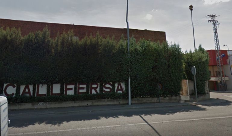 La empresa Callfer S.A. de Fuenlabrada anuncia su cierre. La empresa Callfer S.A. de Fuenlabrada anuncia su cierre.