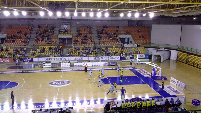 Último partido de la fase de la Copa Galicia en el Pazo, donde el COB le ganaba al Breogán por 69 a 66, pasando a la semifinal Último partido de la fase de la Copa Galicia en el Pazo, donde el COB le ganaba al Breogán por 69 a 66, pasando a la semifinal