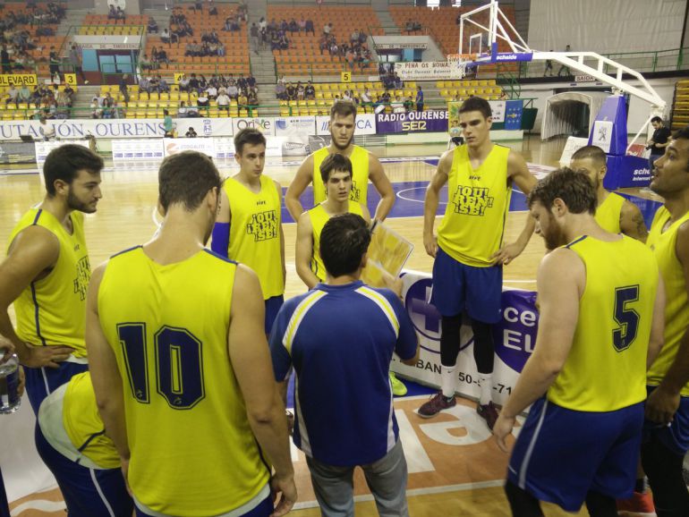 El Club Ourense Baloncesto,en el Pazo ante Breogán, en la Copa Galicia 2016 El Club Ourense Baloncesto,en el Pazo ante Breogán, en la Copa Galicia 2016