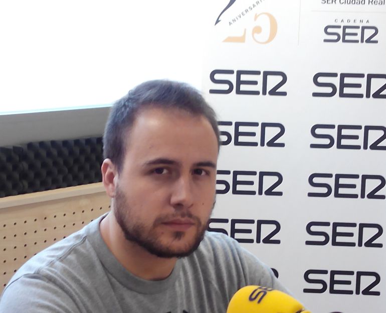 "Hay que concienciarse de lo que significa perder tus recuerdos y olvidar a tus personas" "Hay que concienciarse de lo que significa perder tus recuerdos y olvidar a tus personas"