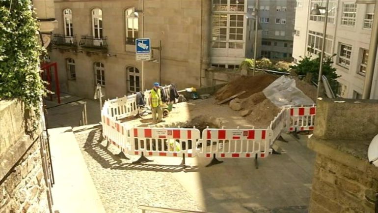 Las catas arqueológicas han terminado y se puede iniciar la segunda fase de las escaleras mecánicas Las catas arqueológicas han terminado y se puede iniciar la segunda fase de las escaleras mecánicas
