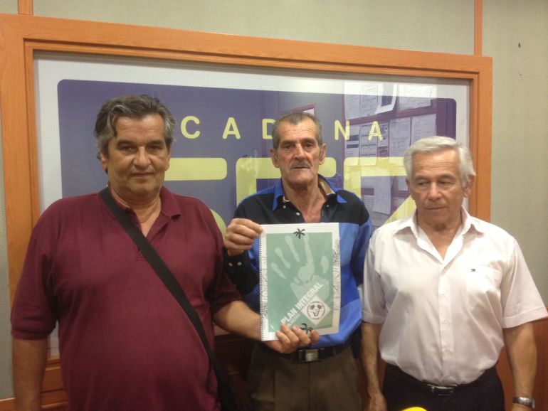 Eugenio Rosa, Antonio Fernandez y Francisco Cali Palmeras Eugenio Rosa, Antonio Fernandez y Francisco Cali Palmeras