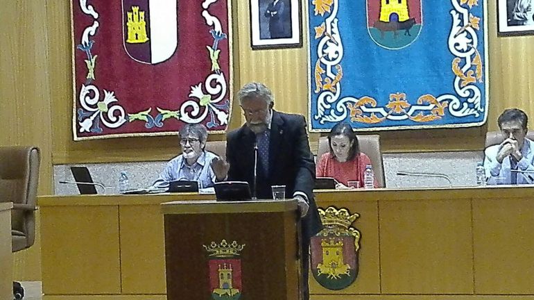 Ramos reconoce que solo el Ayuntamiento no puede tirar del carro Ramos reconoce que solo el Ayuntamiento no puede tirar del carro
