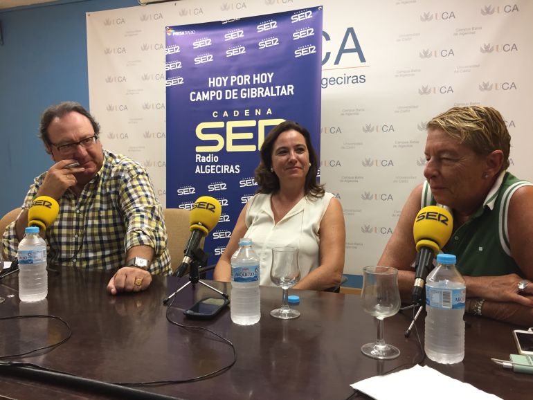 Hablamos de Ciencia en Ación con Nuria Muñoz y Ana Villaescusa. Hablamos de Ciencia en Ación con Nuria Muñoz y Ana Villaescusa.