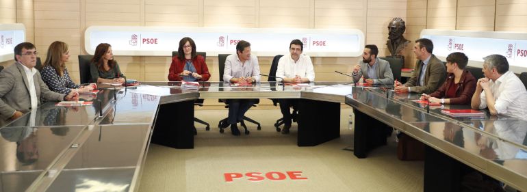 Reunión de la Comisión Gestora del PSOE el pasado 10 de octubre Reunión de la Comisión Gestora del PSOE el pasado 10 de octubre