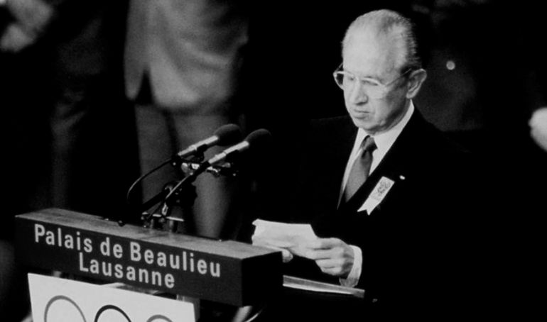 Juan Antonio Samaranch hace 30 años, cuando pronunció sus célebres palabras "A la ville de...Barcelona" Juan Antonio Samaranch hace 30 años, cuando pronunció sus célebres palabras "A la ville de...Barcelona"