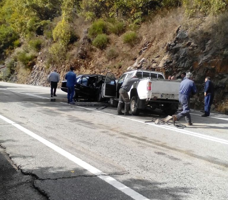 El accidente se ha producido en Cuevas del Sil, en las inmediaciones de Villablino El accidente se ha producido en Cuevas del Sil, en las inmediaciones de Villablino