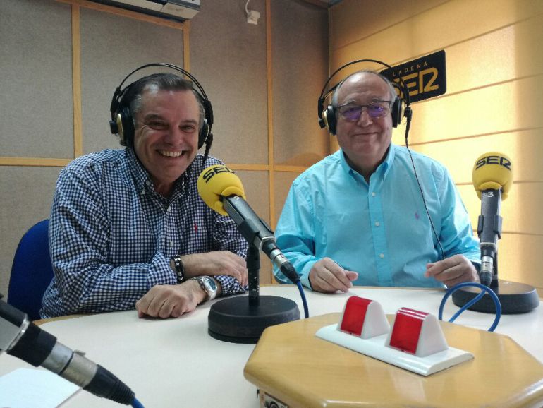 Juan Carlos Ferré, Catedrático de Derecho Penal junto a Emilio Pascual de la Academia de Artes, Ciencias y Letras de Huelva Juan Carlos Ferré, Catedrático de Derecho Penal junto a Emilio Pascual de la Academia de Artes, Ciencias y Letras de Huelva