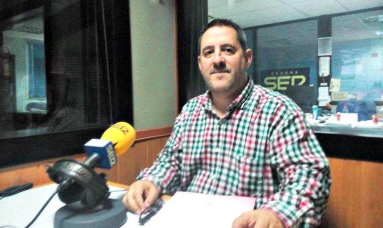Centro Social Tarancón: Faltan trabajadores en la atención primaria de los Servicios Sociales Municipales Centro Social Tarancón: Faltan trabajadores en la atención primaria de los Servicios Sociales Municipales