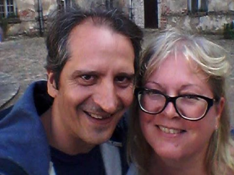 Foto del palentino y de su esposa, ambos encontrados muertos en su apartamento de Riga, en Letonia, con signos de violencia Foto del palentino y de su esposa, ambos encontrados muertos en su apartamento de Riga, en Letonia, con signos de violencia