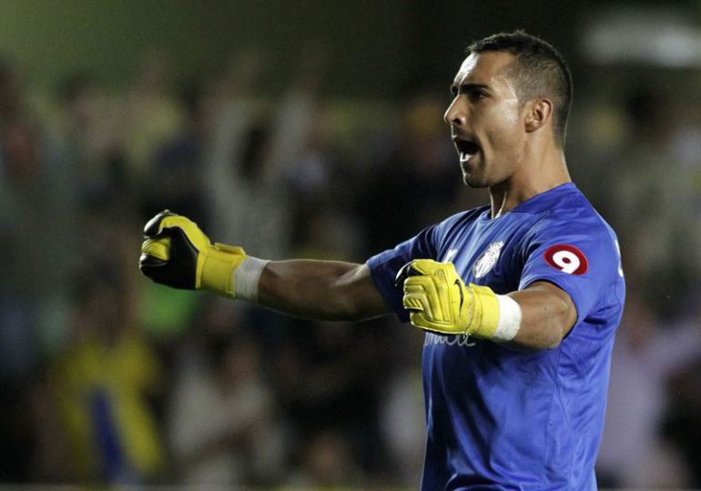 VILLARREAL C.F.: Sergio Asenjo regresa a la Roja VILLARREAL C.F.: Sergio Asenjo regresa a la Roja