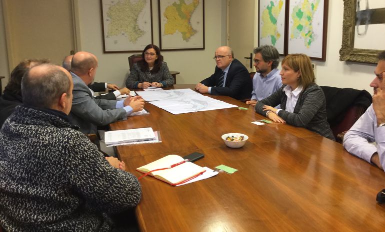 Reunión mantenida en la Confederación Hidrográfica del Júcar Reunión mantenida en la Confederación Hidrográfica del Júcar
