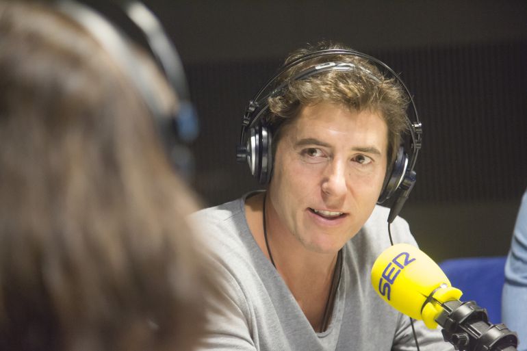 Manel Fuentes, en un momento de la entrevista Manel Fuentes, en un momento de la entrevista