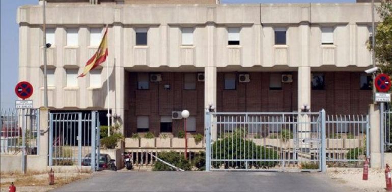 Motín, incidentes e incendio en el CIE de Murcia Motín, incidentes e incendio en el CIE de Murcia