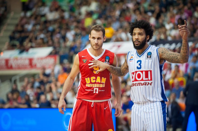 A un triunfo de la primera gran sorpresa A un triunfo de la primera gran sorpresa