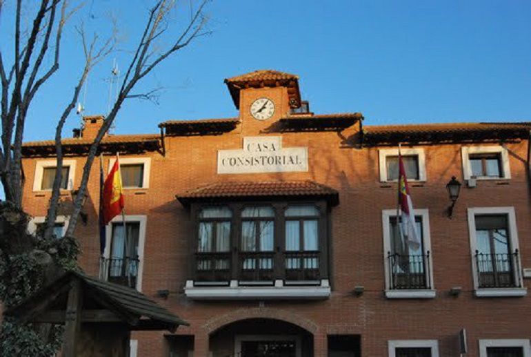 El Ayuntamiento de Alovera no solicitará paradas de sus autobuses en el centro de Guadalajara: Alovera no se plantea parar en el centro de Guadalajara El Ayuntamiento de Alovera no solicitará paradas de sus autobuses en el centro de Guadalajara: Alovera no se plantea parar en el centro de Guadalajara