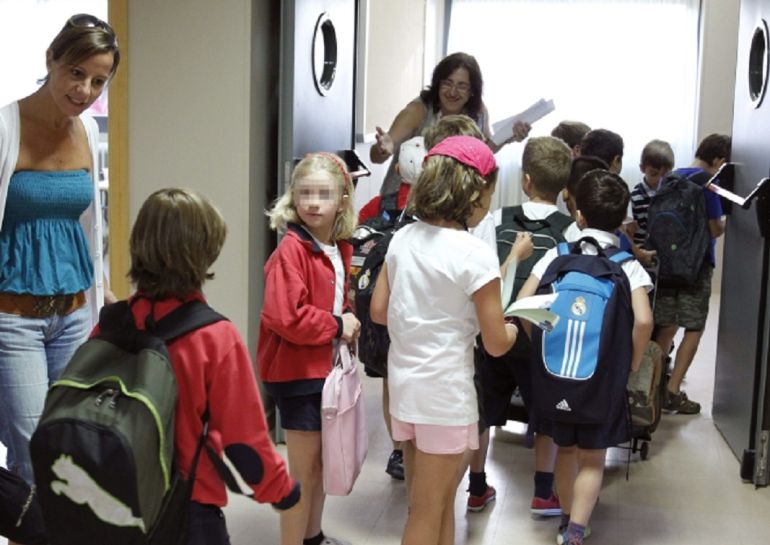 El absentismo escolar reiterado se considerará desamparo por parte de los padres El absentismo escolar reiterado se considerará desamparo por parte de los padres