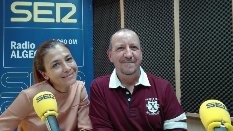 La periodista María Sánchez y el profesional Juan Tamayo con quién hemos hablado de las dificultades xde "emprender". La periodista María Sánchez y el profesional Juan Tamayo con quién hemos hablado de las dificultades xde "emprender".