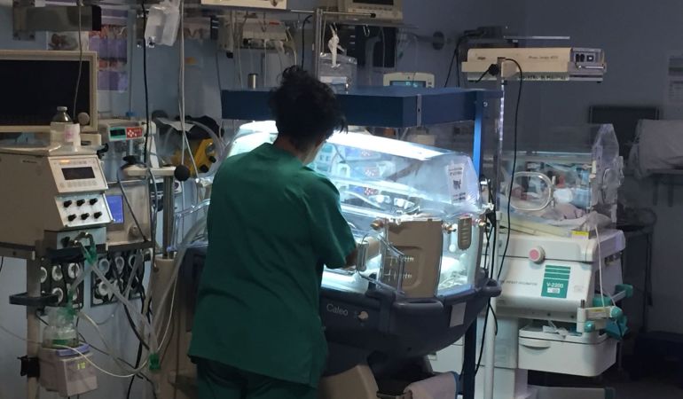 Unidad de neonatología del Hospital Universitario de Móstoles Unidad de neonatología del Hospital Universitario de Móstoles