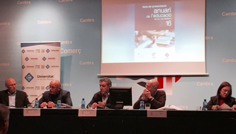 Baleares, a la cola de España en alumnos extranjeros que aprueban la ESO Baleares, a la cola de España en alumnos extranjeros que aprueban la ESO