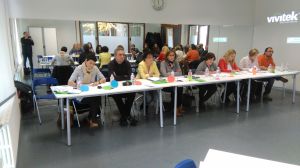 Los portavoces de todos los partidos durante la intervención de las madres de la Ayuda a la Dependencia en el Centro Cívico Casa Cuna Los portavoces de todos los partidos durante la intervención de las madres de la Ayuda a la Dependencia en el Centro Cívico Casa Cuna