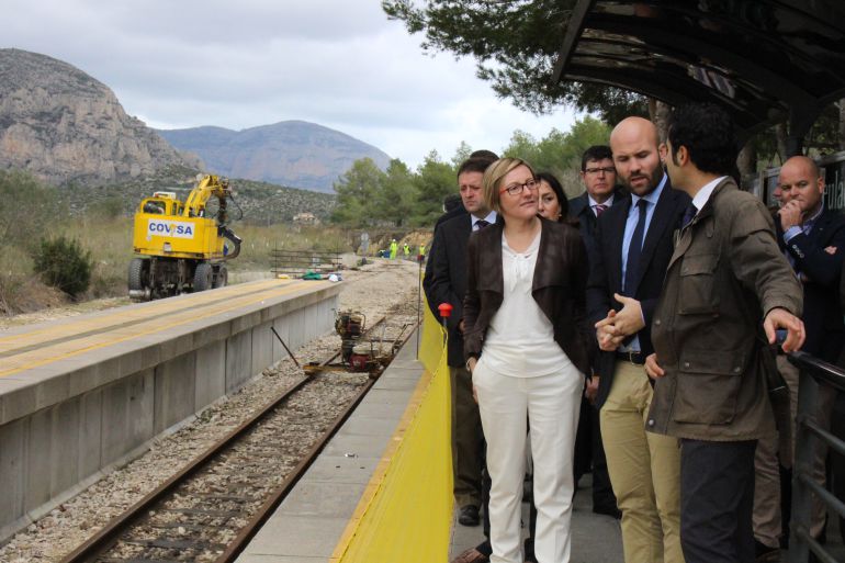 La Consellera de Obras Públicas, María José Salvador, visita las obras del TRAM en Teulada. La Consellera de Obras Públicas, María José Salvador, visita las obras del TRAM en Teulada.