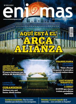 Portada de la Revista Enigmas de diciembre Portada de la Revista Enigmas de diciembre