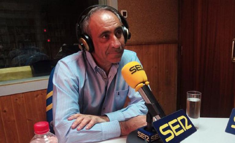 El alcalde de Torres de la Alameda, Carlos Saez, en los estudios de SER Henares El alcalde de Torres de la Alameda, Carlos Saez, en los estudios de SER Henares