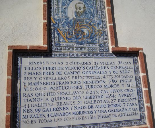 Mosaico donde se relatan en uno de los rincones del Palacio, las batallas que libró el Marqués de Santa Cruz, Don Alvaro de Bazán, el marino español más laureado, que ganó todas las batallas. Mosaico donde se relatan en uno de los rincones del Palacio, las batallas que libró el Marqués de Santa Cruz, Don Alvaro de Bazán, el marino español más laureado, que ganó todas las batallas.