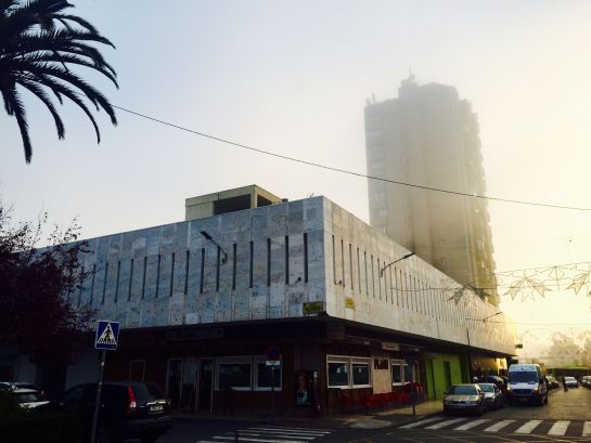 La niebla cubre Badajoz La niebla cubre Badajoz