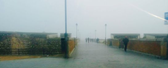 La niebla cubre Badajoz La niebla cubre Badajoz