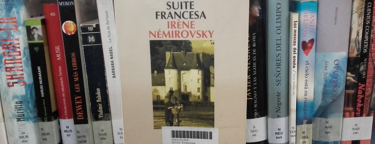 El libro 'Suite francesa' está en la sección de préstamo de las bibliotecas municipales. El libro 'Suite francesa' está en la sección de préstamo de las bibliotecas municipales.