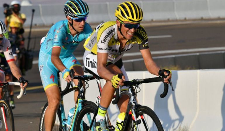 Alberto Contador rodando por las carreteras de Abu Dhabi en la última competición oficial del año 2016, el pasado mes de octubre Alberto Contador rodando por las carreteras de Abu Dhabi en la última competición oficial del año 2016, el pasado mes de octubre