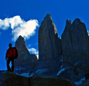 El alpinista conquense en las Torres del Paine, Chile. El alpinista conquense en las Torres del Paine, Chile.