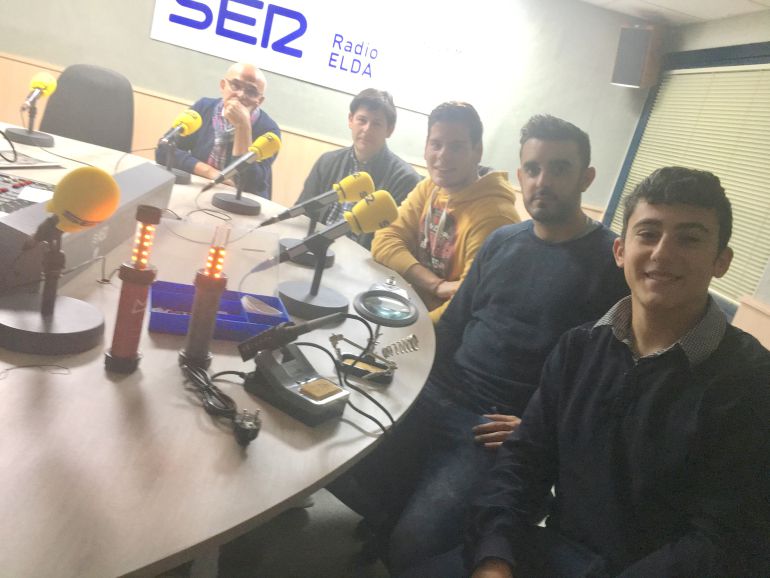 Inescop y Torreta unidos para crear las antorchas electrónicas Inescop y Torreta unidos para crear las antorchas electrónicas