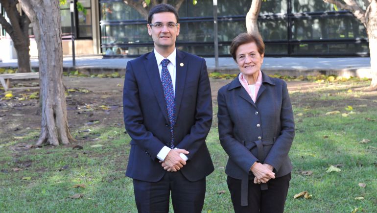 Adela Cortina junto al rector de la UPV, Francisco Mora Adela Cortina junto al rector de la UPV, Francisco Mora