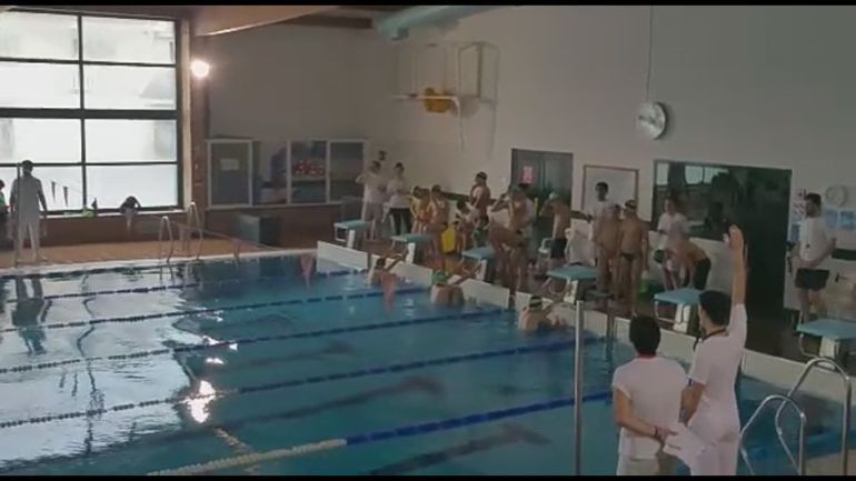 Nadadores del Club Natación Pabellón,participando en un campeonato gallego Nadadores del Club Natación Pabellón,participando en un campeonato gallego