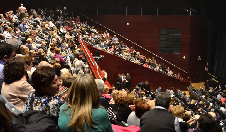 Teatro del Bosque repleto durante la III Gala Solidaria de Ser Madrid Oeste Teatro del Bosque repleto durante la III Gala Solidaria de Ser Madrid Oeste