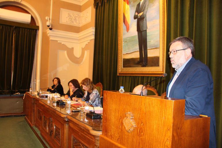El pleno desestima las alegaciones a las ordenanzas fiscales El pleno desestima las alegaciones a las ordenanzas fiscales