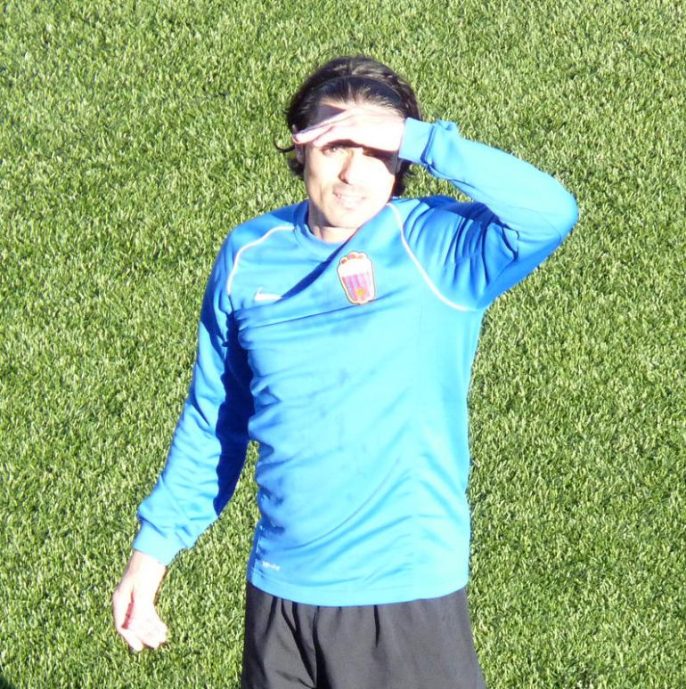 Antonio Cañadas vuelve a capitanear al Eldense Antonio Cañadas vuelve a capitanear al Eldense