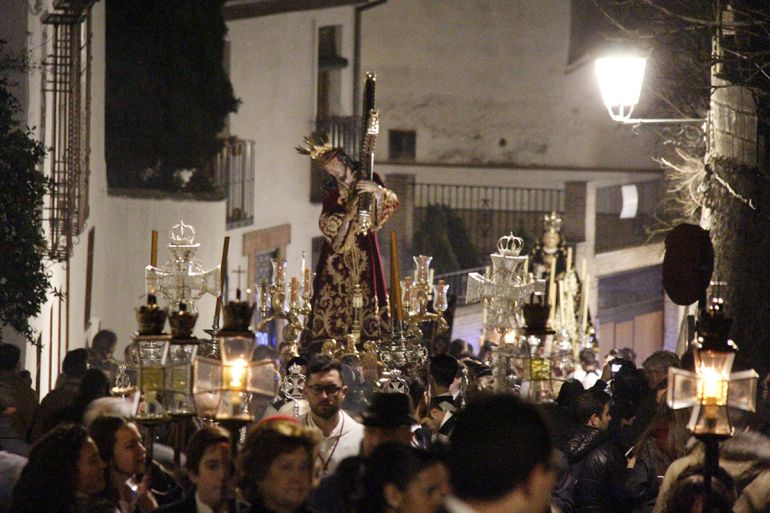 Traslado en Cuaresma de los titulares de la hermandad del Vía Crucis hasta El Salvador, con motivo del centenario Traslado en Cuaresma de los titulares de la hermandad del Vía Crucis hasta El Salvador, con motivo del centenario