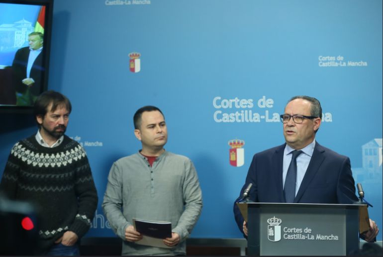 Acuerdo entre el Gobierno de Page y Podemos para aprobar el Presupuesto de 2017 Acuerdo entre el Gobierno de Page y Podemos para aprobar el Presupuesto de 2017
